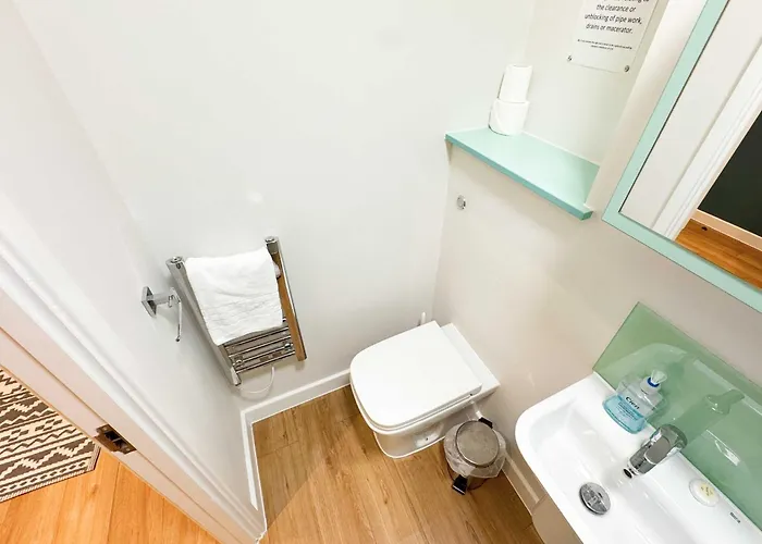 Harford House 16 - Hopewell Bristol